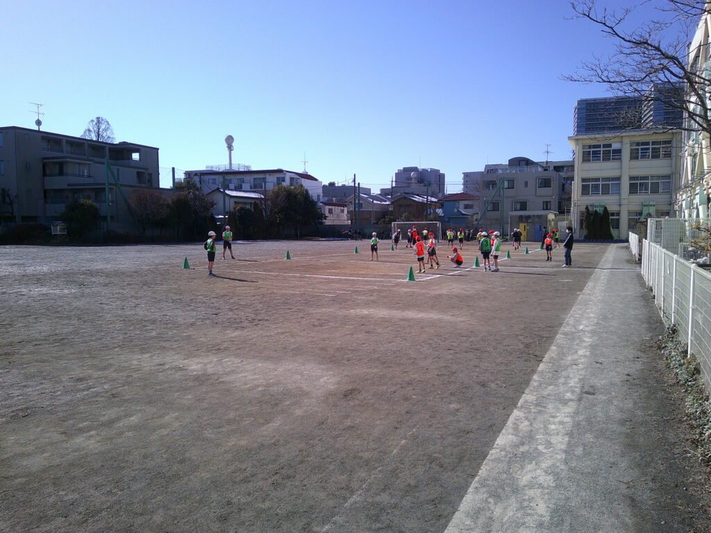 クラブ活動（３年生　クラブ見学）